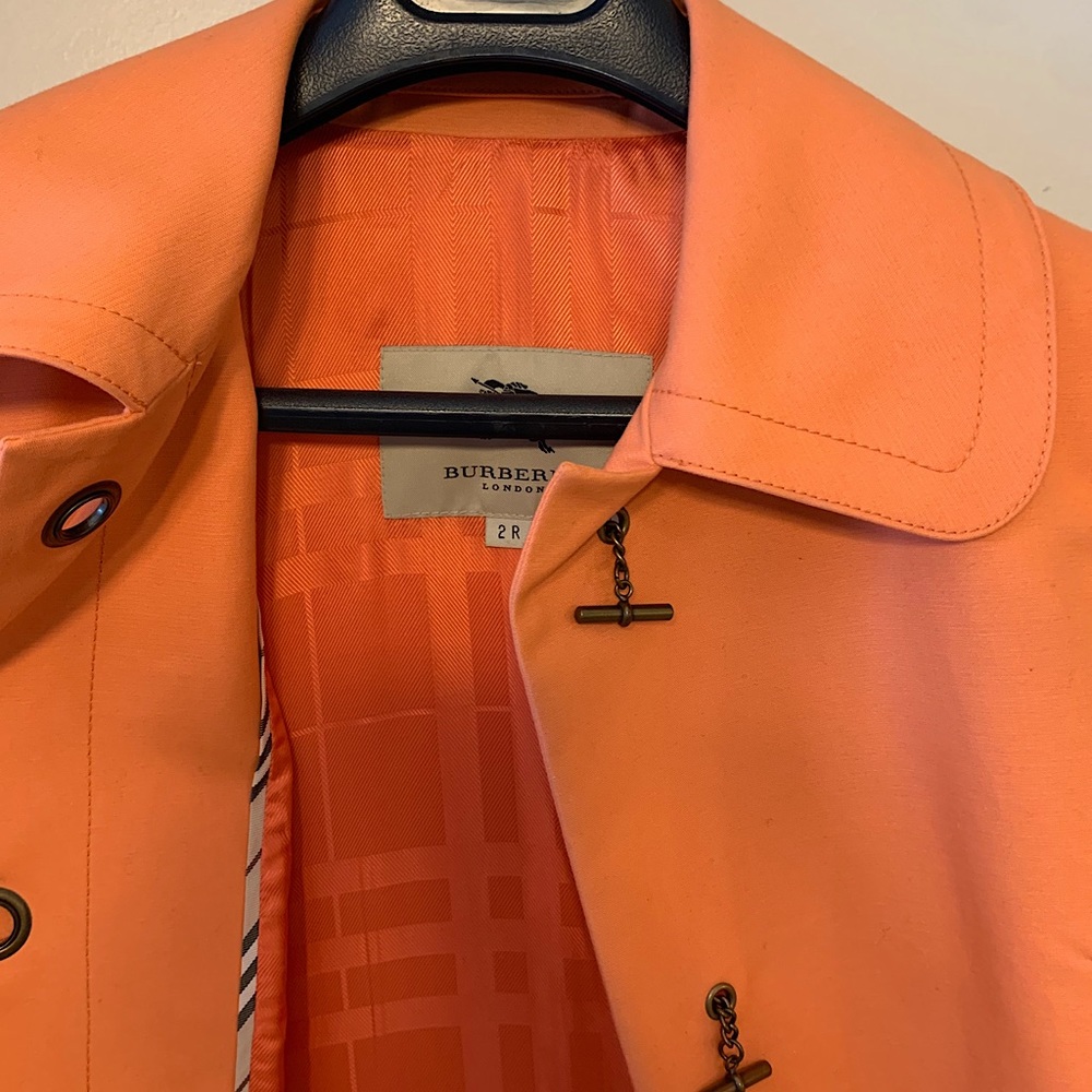 Authentic Custom Burberry Trench MINT CONDITION